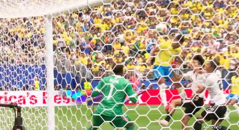 Seleção Brasileira vence Japão
