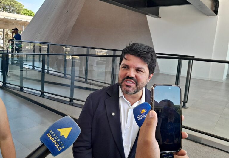 Prefeito Márcio Corrêa- Mídia Um